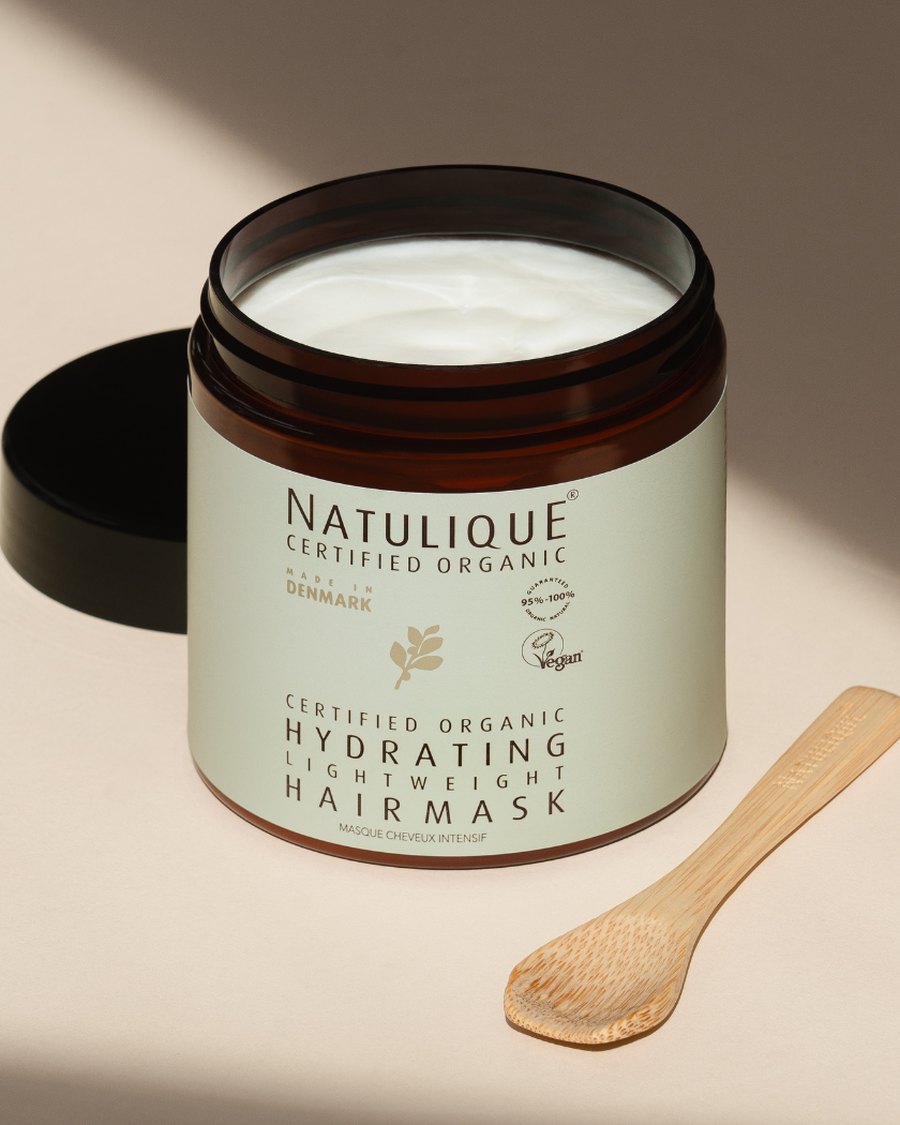 Natulique Hydrating Lightweight Hairmask van 100 ml met bamboe spatel